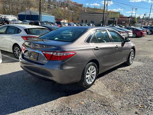 2016 Toyota Camry XLE
