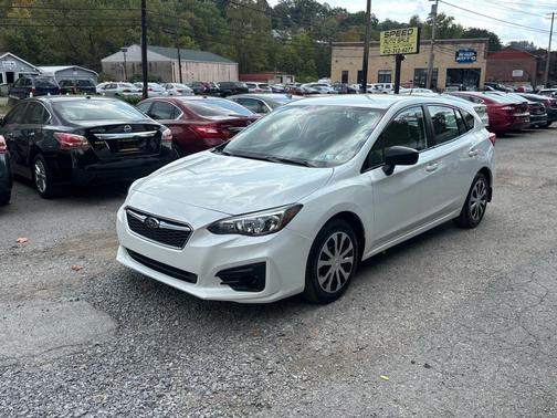 2019 Subaru Impreza 2.0i