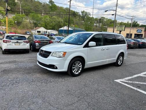 White Knuckle Clearcoat 2019 Dodge Grand Caravan SXT