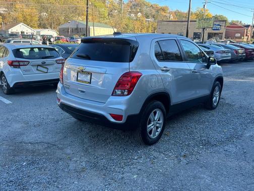 2022 Chevrolet Trax LS