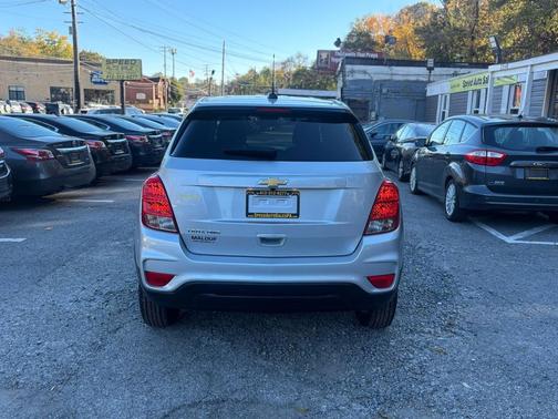 2022 Chevrolet Trax LS