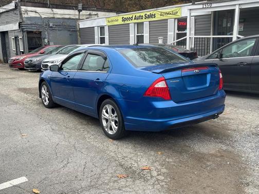 2012 Ford Fusion SE