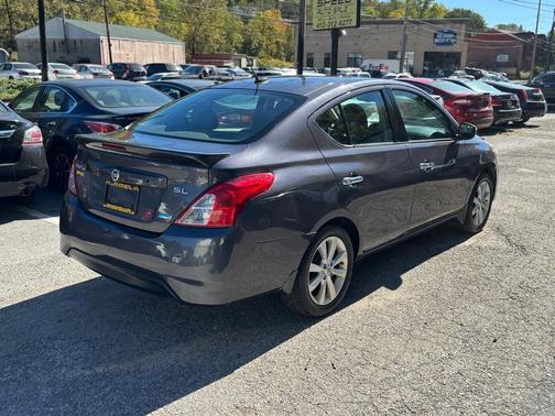 2015 Nissan Versa 1.6 SL