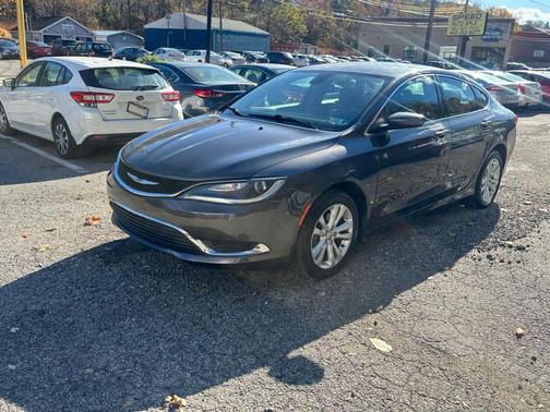 2016 Chrysler 200 Limited