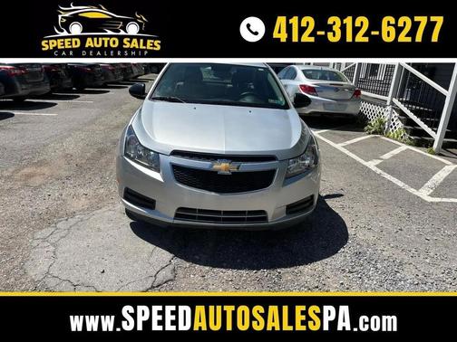 Silver Ice Metallic 2012 Chevrolet Cruze LS