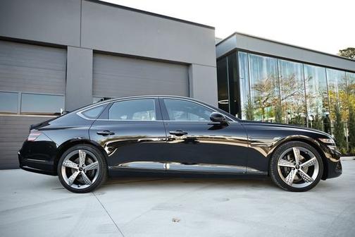 2025 Genesis G80 2.5T Sport Prestige