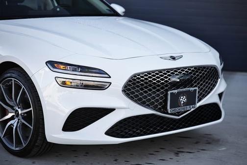 2025 Genesis G70 2.5T