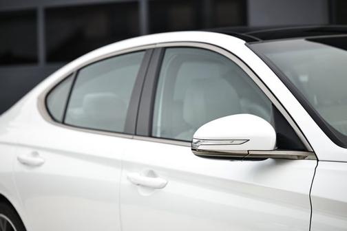 2025 Genesis G70 3.3T Sport Advanced