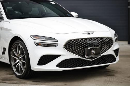 2025 Genesis G70 2.5T