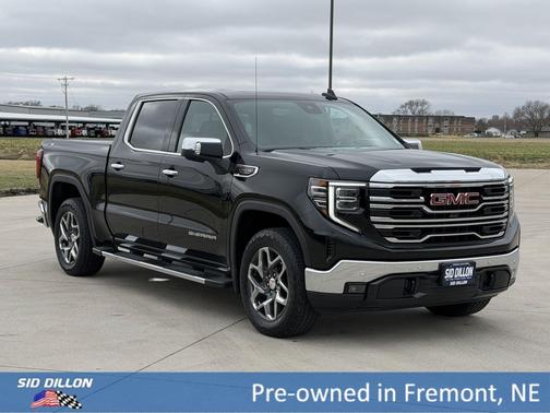 Onyx Black 2024 GMC Sierra 1500 SLT