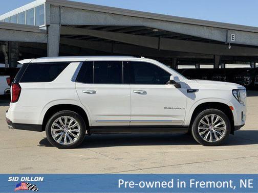 White Frost Tricoat 2023 GMC Yukon Denali