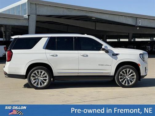 White Frost Tricoat 2023 GMC Yukon Denali
