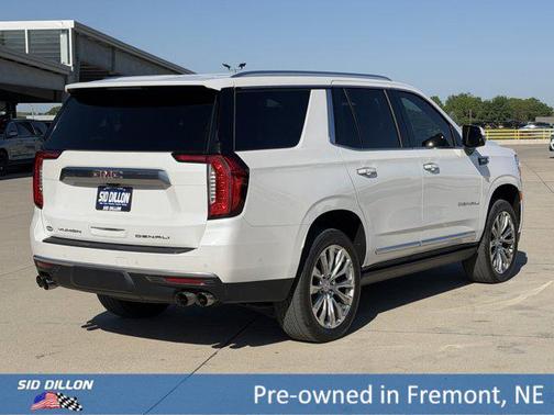 White Frost Tricoat 2023 GMC Yukon Denali