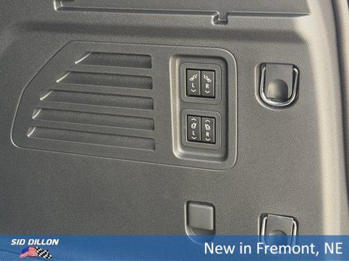 moonstone gray metallic 2026 Buick Enclave Sport Touring