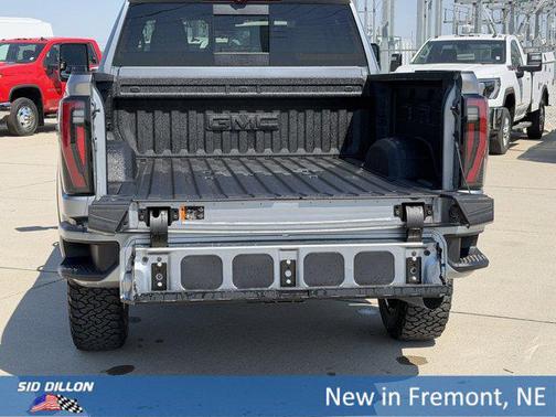 Sterling Metallic 2026 GMC Sierra 2500 AT4