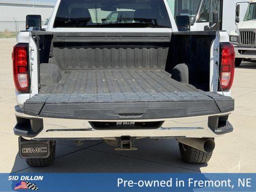 Summit White 2022 GMC Sierra 2500 SLE