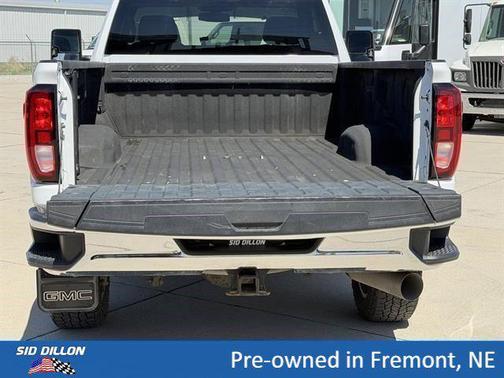 Summit White 2022 GMC Sierra 2500 SLE