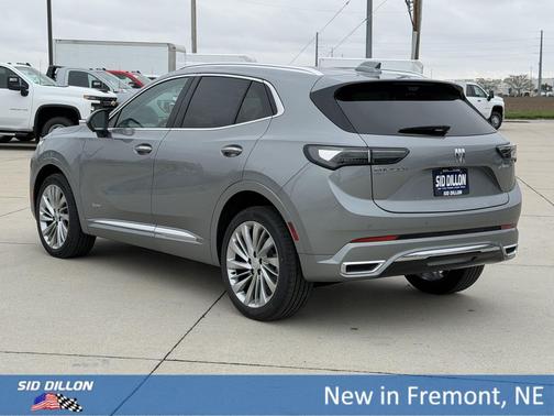 Moonstone Gray Metallic 2026 Buick Envision Avenir AWD