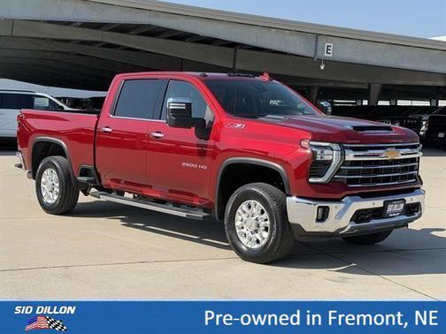 Radiant Red Tintcoat 2025 Chevrolet Silverado 2500 LTZ