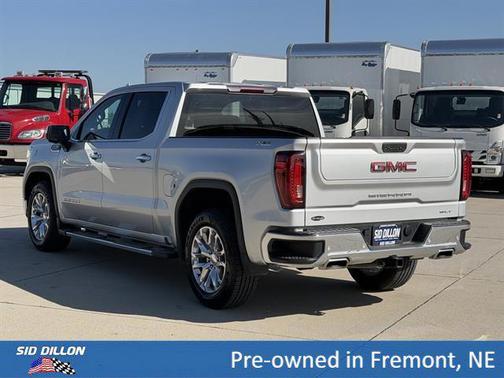 Quicksilver Metallic 2021 GMC Sierra 1500 SLT