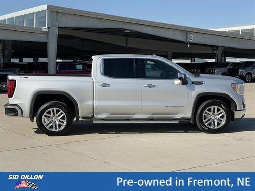 Quicksilver Metallic 2021 GMC Sierra 1500 SLT