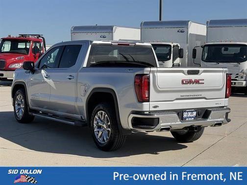 Quicksilver Metallic 2021 GMC Sierra 1500 SLT
