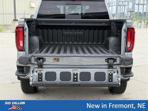 Sterling Metallic 2026 GMC Sierra 1500 AT4