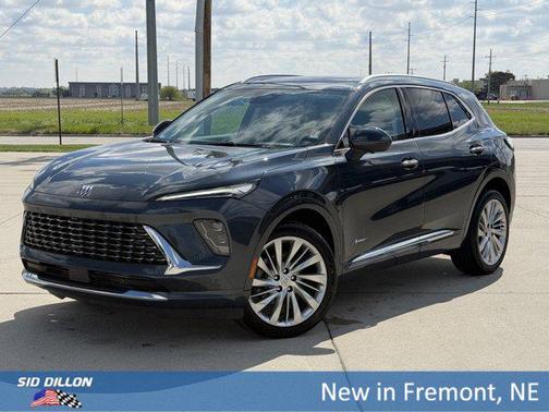 Quartz Blue Metallic 2026 Buick Envision Avenir AWD