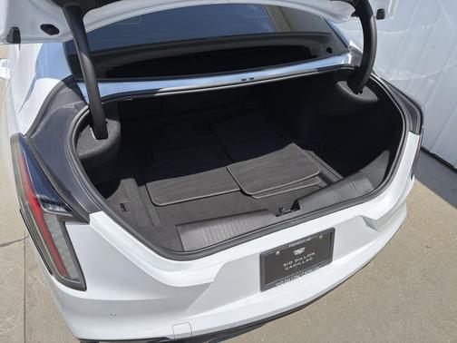 Summit White 2022 Cadillac CT4-V V-Series Blackwing