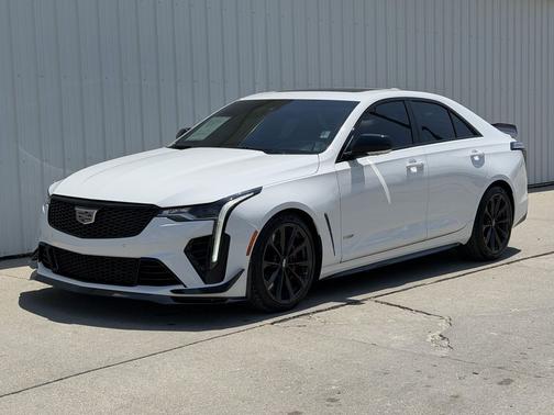 Summit White 2022 Cadillac CT4-V V-Series Blackwing