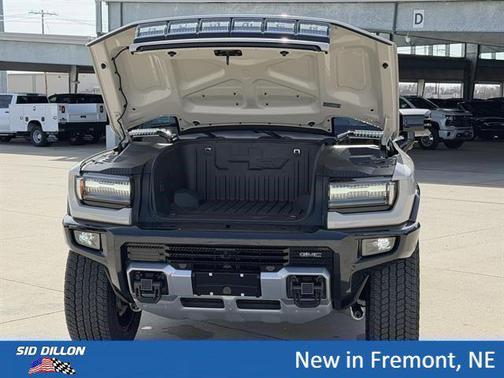 Coastal Dune 2026 GMC HUMMER EV SUV 2X