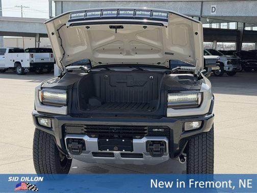 Coastal Dune 2026 GMC HUMMER EV SUV 2X
