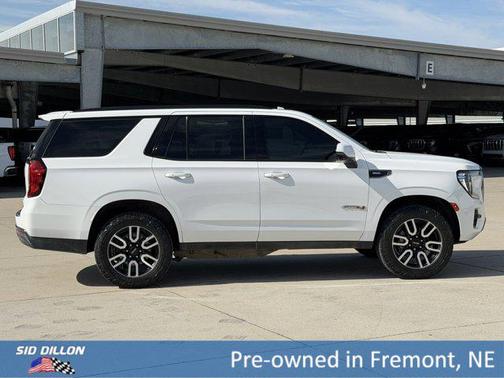 Summit White 2021 GMC Yukon 4WD AT4