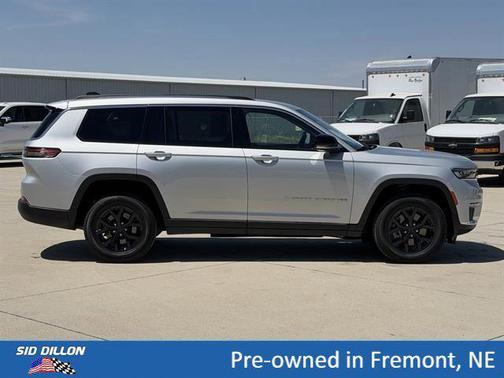 Silver Zynith 2023 Jeep Grand Cherokee L Limited