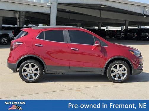 Winterberry Red Metallic 2020 Buick Encore Essence