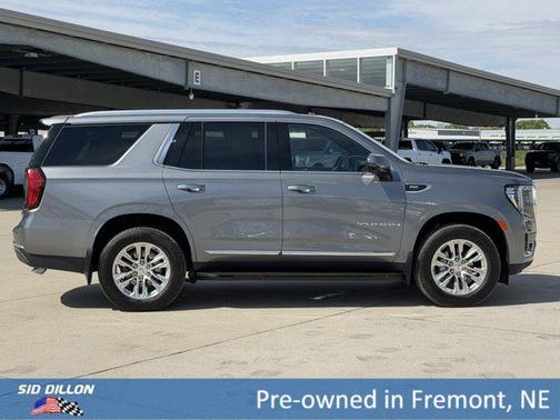 Satin Steel Metallic 2022 GMC Yukon SLT
