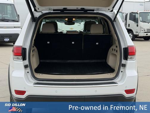 Bright White Clearcoat 2021 Jeep Grand Cherokee Limited