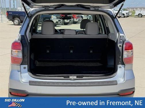 Ice Silver Metallic 2015 Subaru Forester 2.5i Premium