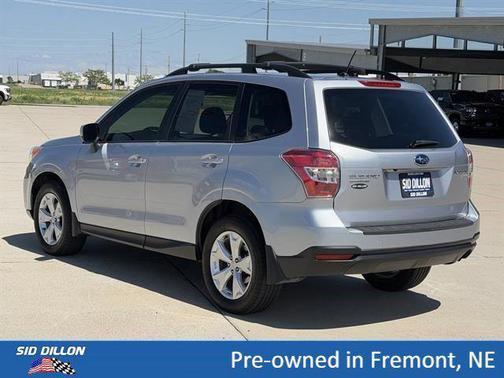 Ice Silver Metallic 2015 Subaru Forester 2.5i Premium