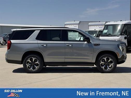 Sterling Metallic 2026 GMC Yukon 4WD AT4