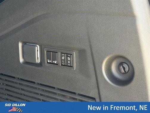 Sterling Metallic 2026 GMC Yukon 4WD AT4