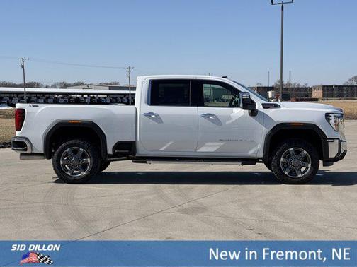 Summit White 2026 GMC Sierra 3500 SLT