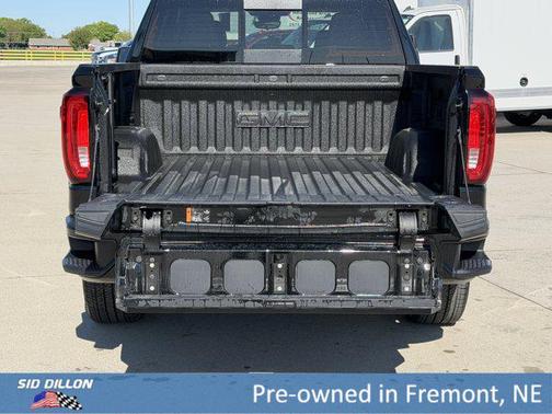 Onyx Black 2025 GMC Sierra 1500 Denali