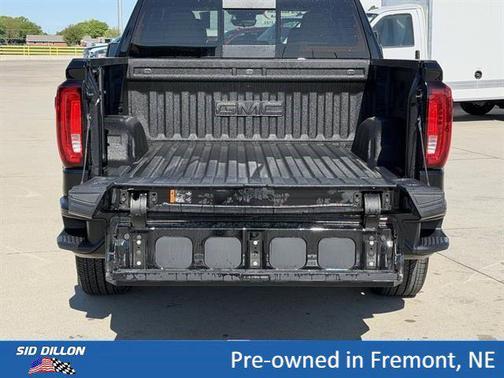 Onyx Black 2025 GMC Sierra 1500 Denali