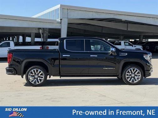 Onyx Black 2025 GMC Sierra 1500 Denali