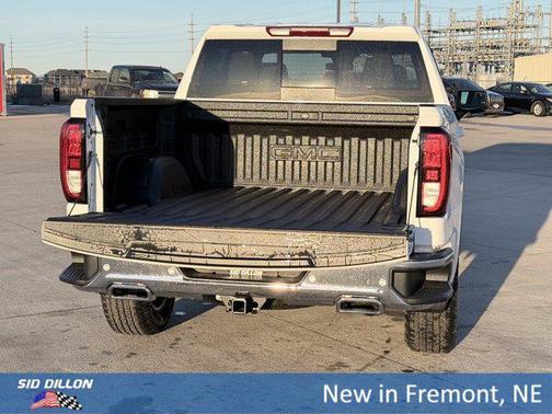 Summit White 2026 GMC Sierra 1500 SLE