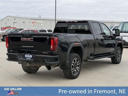 Ebony Twilight Metallic 2021 GMC Sierra 2500 AT4