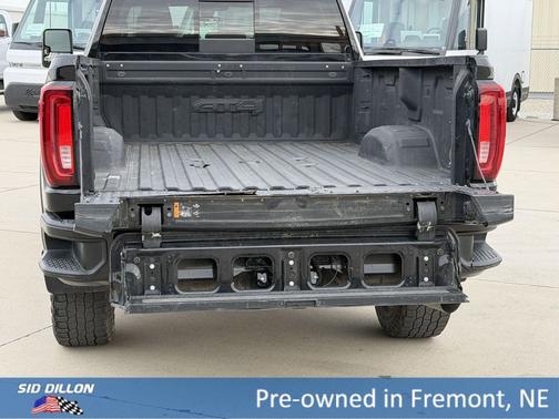 Ebony Twilight Metallic 2021 GMC Sierra 2500 AT4