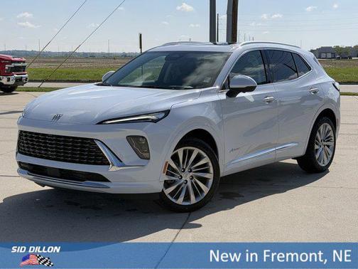 Iridescent White Tricoat 2026 Buick Envision Avenir AWD