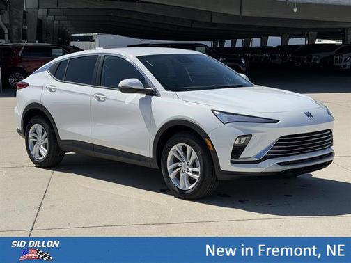 Summit White 2026 Buick Envista Preferred FWD